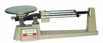 Triple beam balance